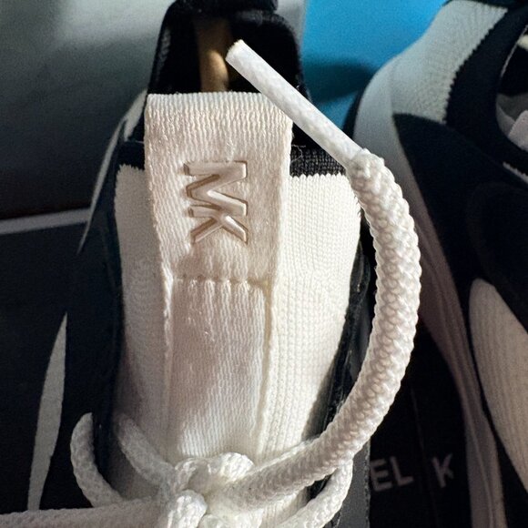 Share NIB Michael Kors Mens Atlas Knit Trainer Size 11.5 - Picture 2 of 6